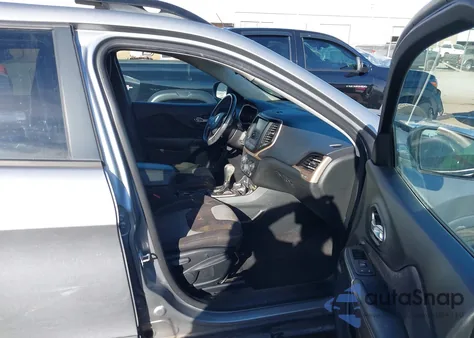 2014 Jeep Cherokee Altitude z USA, uszkodzony, nr VIN 1C4PJMCS0EW301100